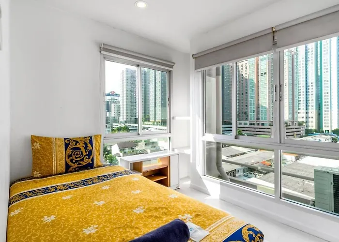 Right Place Sathorn